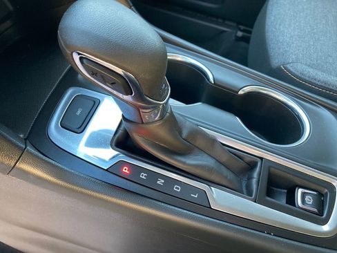 Used 2022 Chevrolet Equinox LT image 28