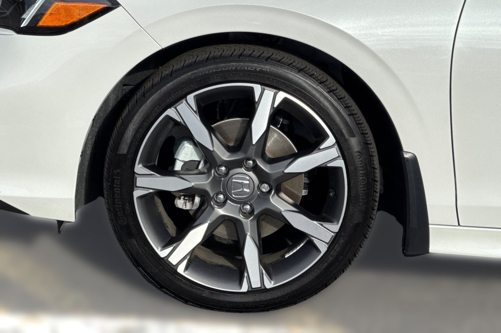 Certified 2025 Honda Civic Sport Touring image 12