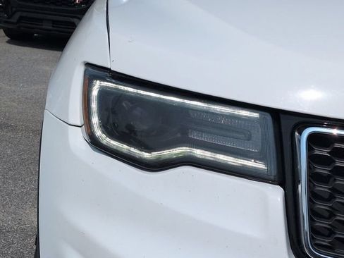Used 2018 Jeep Grand Cherokee Limited AWD/4WD image 10