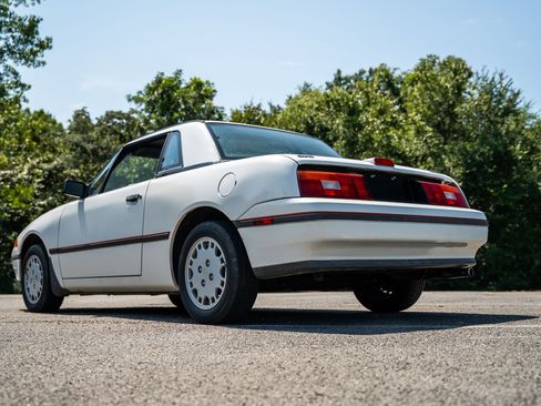 Used 1991 Mercury Capri FWD image 13