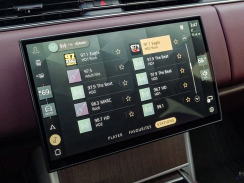 Used 2024 Land Rover Range Rover SE image 74