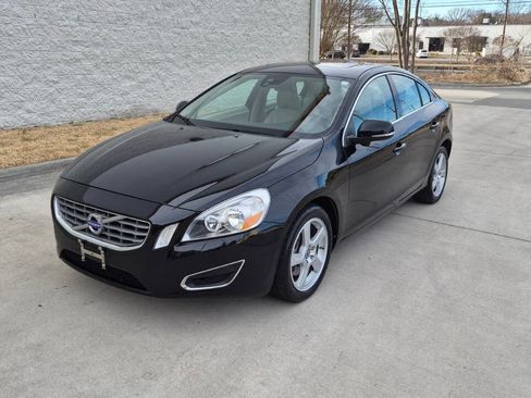 Used 2013 Volvo S60 T5 image 10