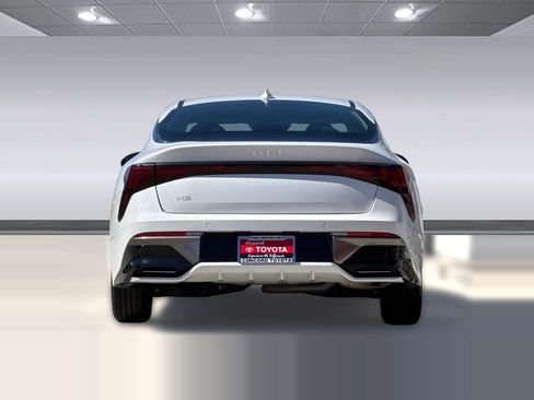 Used 2025 Kia K5 LXS FWD image 8