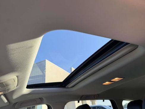 Used 2019 MAZDA CX-9 Touring w/ Touring Premium Package image 32