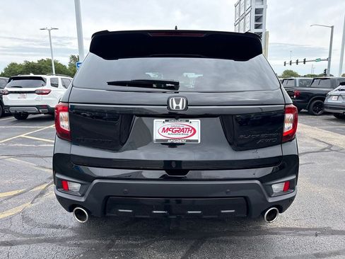 Certified 2024 Honda Passport Black Edition image 7