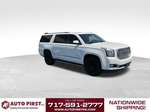 Used 2018 GMC Yukon XL Denali w/ Open Road Package AWD/4WD image 1