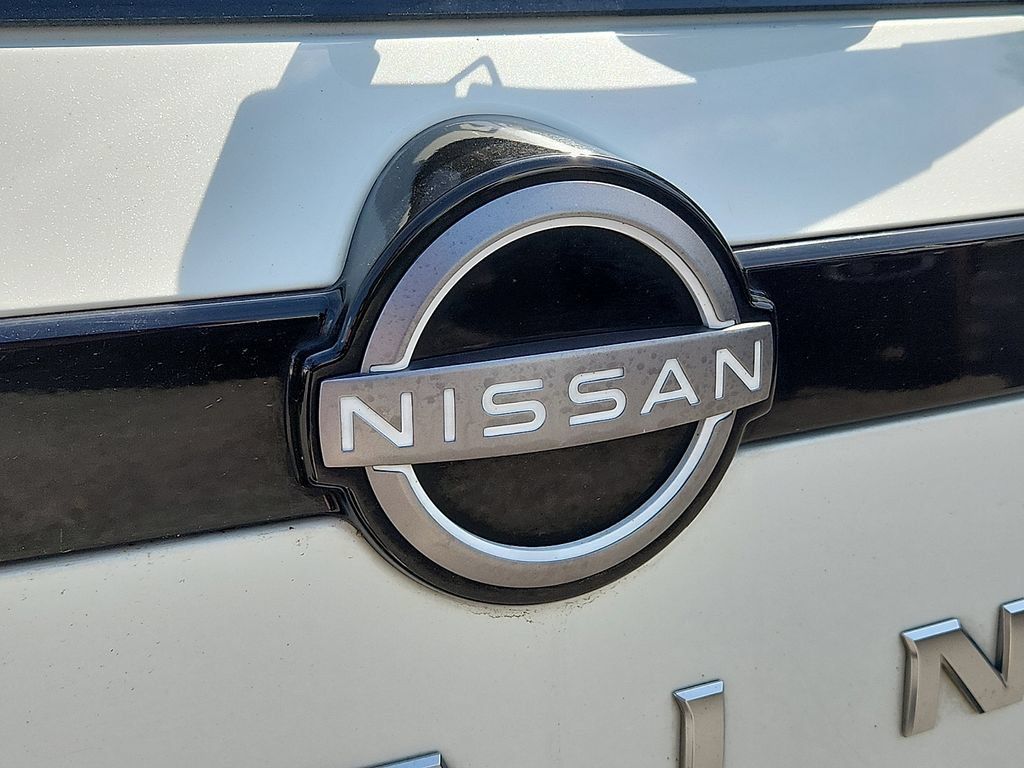 Used 2023 Nissan Pathfinder SV w/ SV Premium Package AWD/4WD image 29