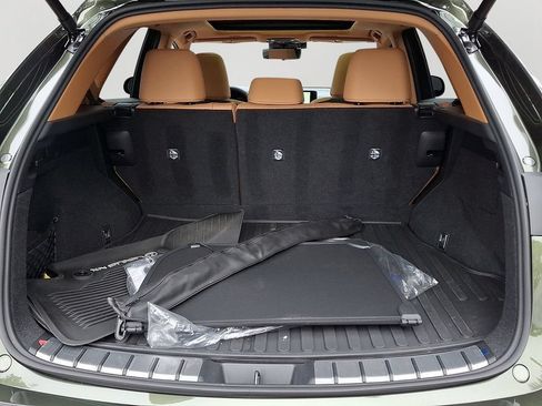 Used 2025 Lexus NX 450h+ AWD w/ Luxury Package image 30
