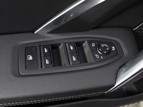 Used 2025 BMW X1 xDrive28i image 23