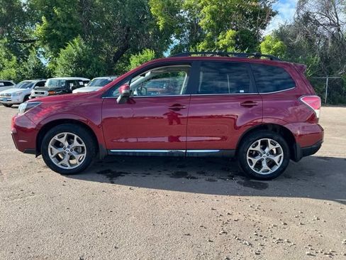 Used 2018 Subaru Forester 2.5i Touring AWD/4WD image 2