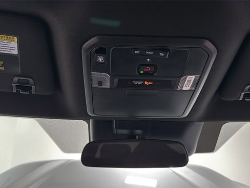 Used 2025 Toyota Tundra SR image 11