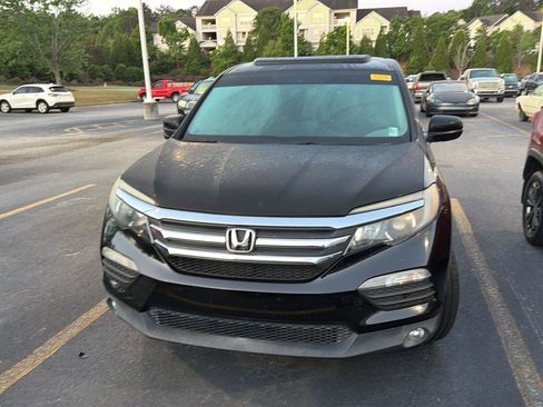 Used 2018 Honda Pilot EX-L image 4