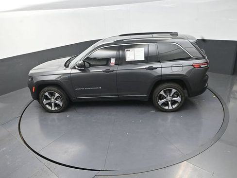 Used 2023 Jeep Grand Cherokee 4WD 4xe image 14