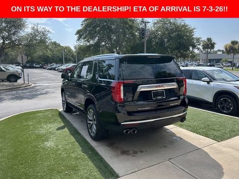 Used 2021 GMC Yukon Denali w/ Denali Premium Package AWD/4WD image 5