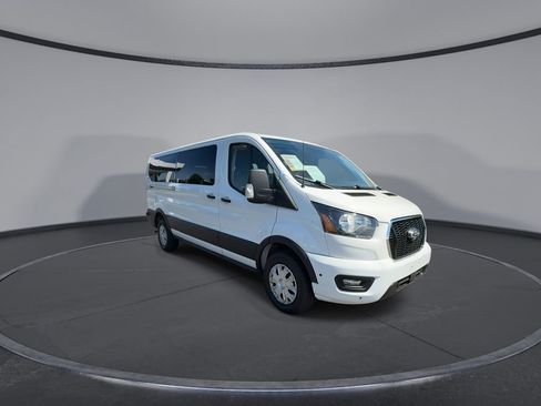 Used 2024 Ford Transit 350 XLT RWD image 2
