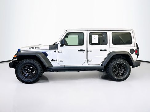 Used 2022 Jeep Wrangler Unlimited Sport AWD/4WD image 4