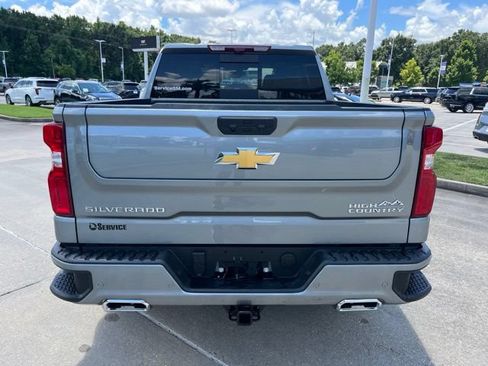 New 2026 Chevrolet Silverado 1500 High Country w/ Technology Package AWD/4WD image 6