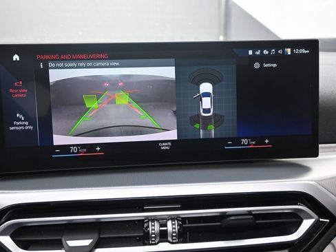 Used 2022 BMW i4 eDrive40 w/ Premium Package image 12