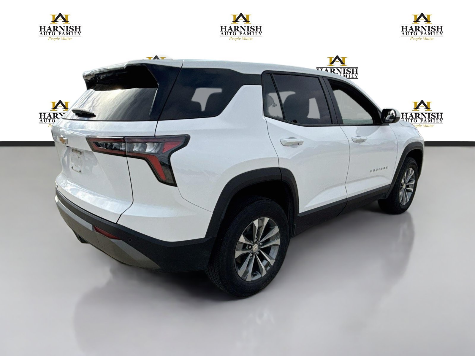 Used 2025 Chevrolet Equinox LT FWD image 5