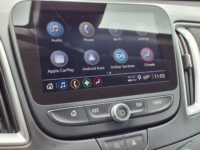 Used 2025 Chevrolet Malibu LT FWD image 11