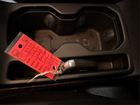 Used 2021 Jeep Renegade Sport image 23