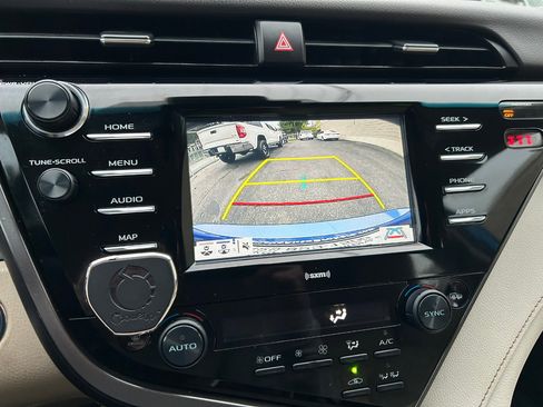 Used 2020 Toyota Camry LE w/ Fleet Convenience Package image 17