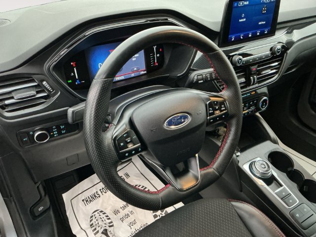 Used 2024 Ford Escape ST-Line AWD/4WD image 12