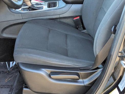 Used 2016 Jeep Grand Cherokee Laredo image 6