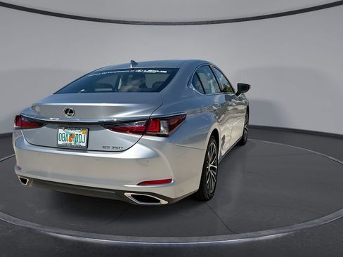 Used 2025 Lexus ES 350 w/ Premium Package FWD image 11