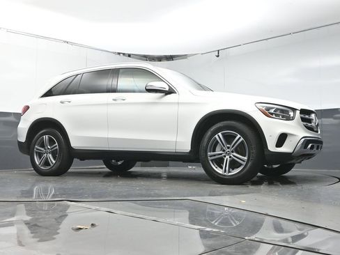Used 2022 Mercedes-Benz GLC 300 w/ Premium Package Lite image 38