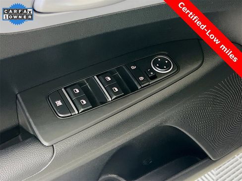 Certified 2023 Kia Forte LXS image 17