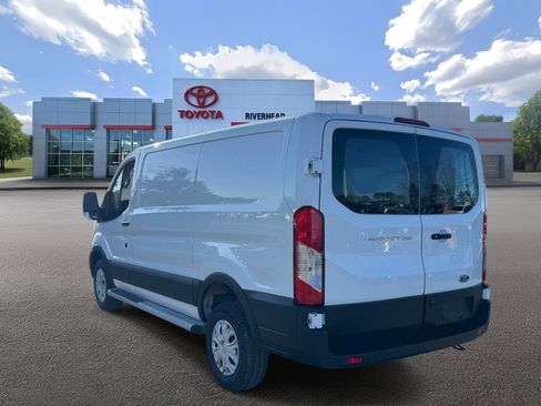 Used 2023 Ford Transit 250 Low Roof w/ Exterior Upgrade Package image 4