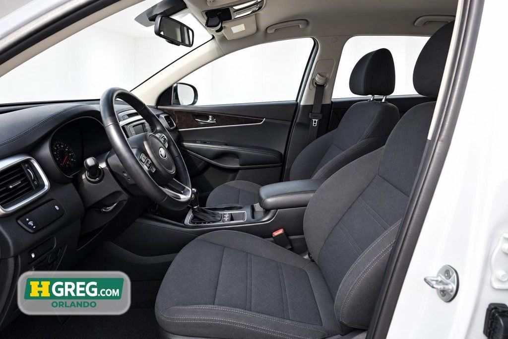 Used 2016 Kia Sorento AWD w/ LX Convenience Package image 10