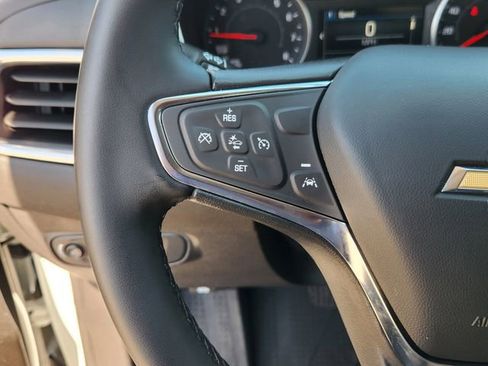 Used 2024 Chevrolet Equinox LT w/ LPO, Floor Liner Package AWD/4WD image 27