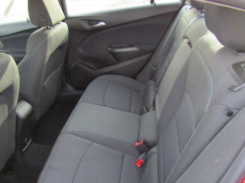 Used 2017 Chevrolet Cruze LT image 7