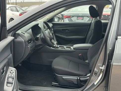 New 2025 Nissan Sentra S image 21