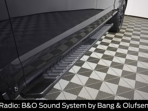 Used 2020 Ford F150 Lariat w/ Equipment Group 502A Luxury image 22