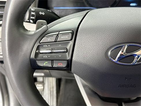 Used 2018 Hyundai Ioniq SEL image 18