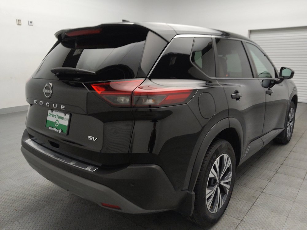 Used 2022 Nissan Rogue SV FWD image 9