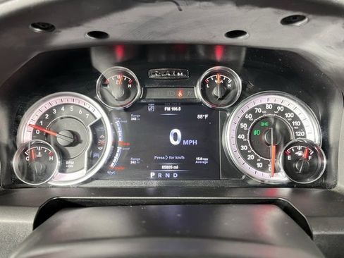 Used 2018 RAM 1500 Big Horn image 16