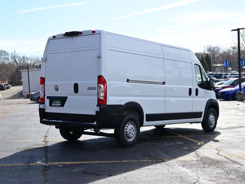 New 2025 RAM ProMaster 3500 w/ Cold Weather Group FWD image 9