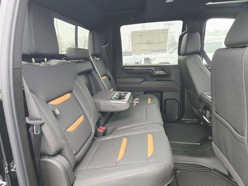 New 2026 GMC Sierra 2500 AT4 w/ AT4 Premium Plus Package AWD/4WD image 20