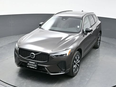 Used 2025 Volvo XC60 B5 Plus w/ Climate Package AWD/4WD image 32