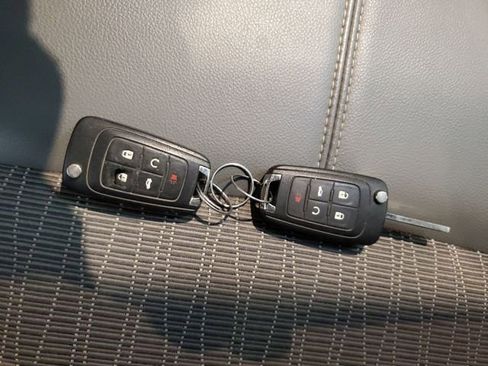 Used 2014 Chevrolet Impala LT w/ Convenience Package image 30