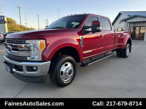Used 2017 Ford F350 Lariat w/ FX4 Off-Road Package image 4