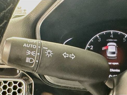 Used 2024 Honda Civic EX image 12