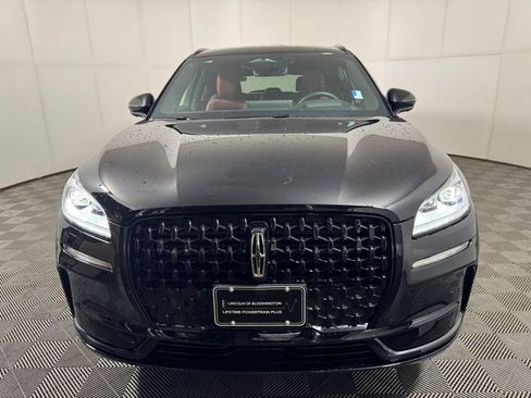 New 2026 Lincoln Corsair Reserve image 8