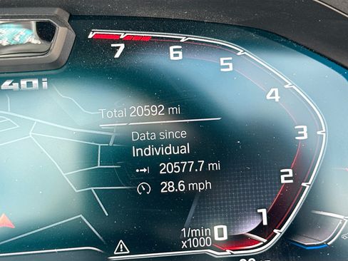 Used 2021 BMW M440i Convertible w/ Premium Package RWD image 12