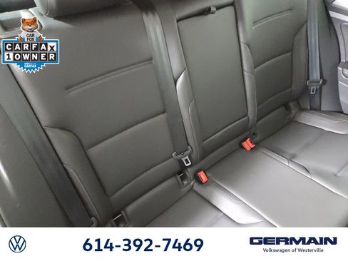 Used 2015 Volkswagen Golf TDI S image 16