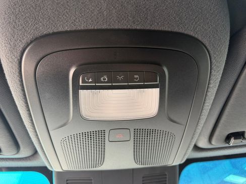 Used 2024 Mercedes-Benz Sprinter 4500 image 30